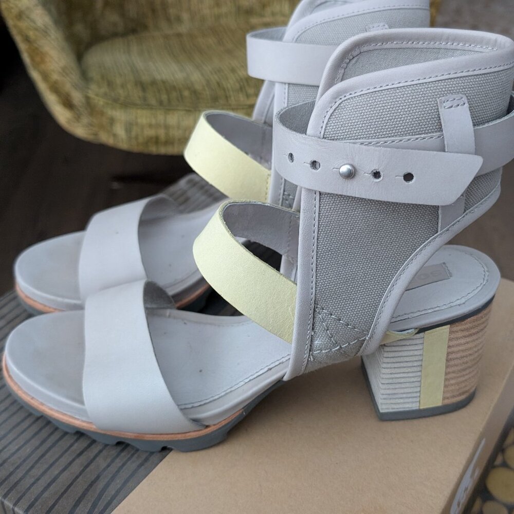 Sorel Heeled Sandals Grey and Zest Green 11 M